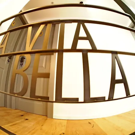 La E Bella Iv Gostinjska kuća 4*