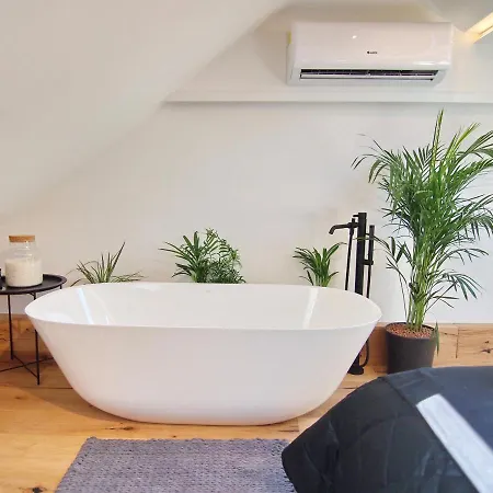 Gostinjska kuća La E Bella Iv 4*