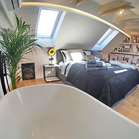 Maison d'hôtes La E Bella Iv 4*