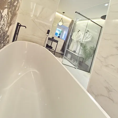La E Bella Iv Guest house 4*
