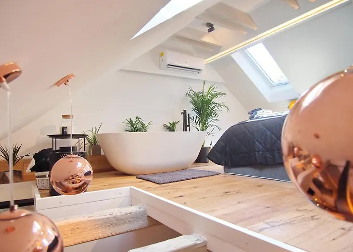 Guest house La E Bella Iv