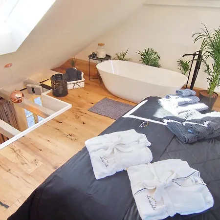 La E Bella Iv Ragusa