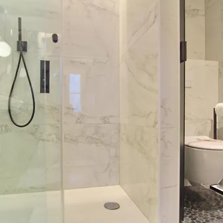 La E Bella Iv Ragusa