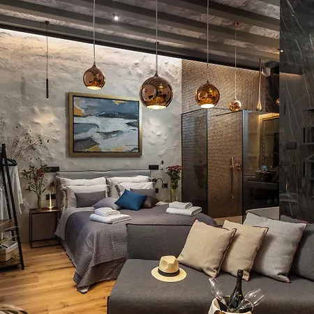 Affittacamere La E Bella Iv 4*