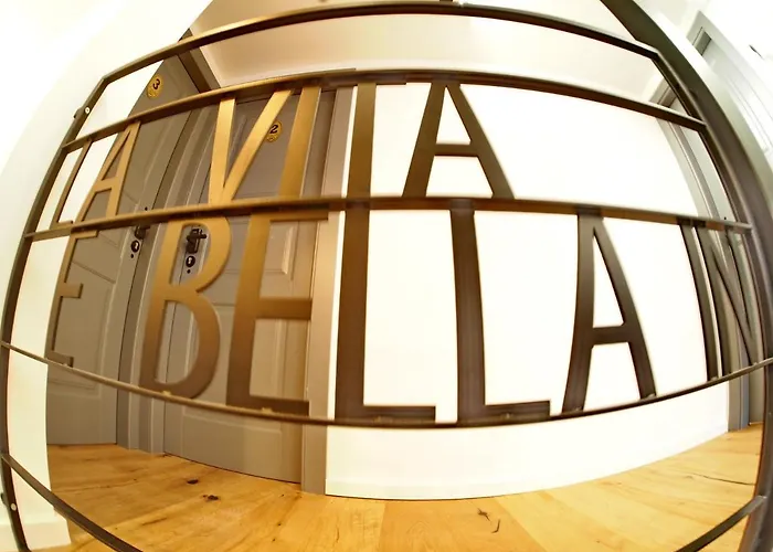 La E Bella Iv Pensionat 4*