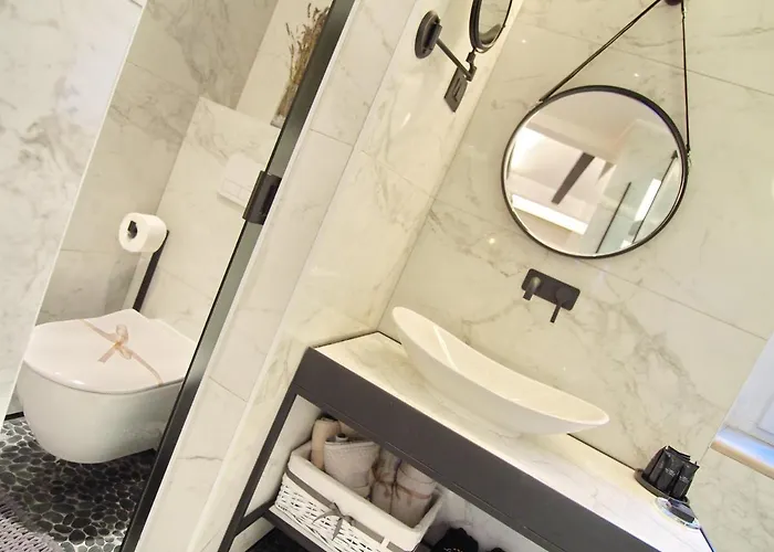 Pensionat La E Bella Iv 4*